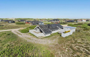 Cozy Home In Hvide Sande With Wifi
